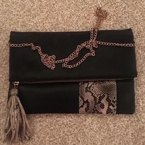 Crossbody bag